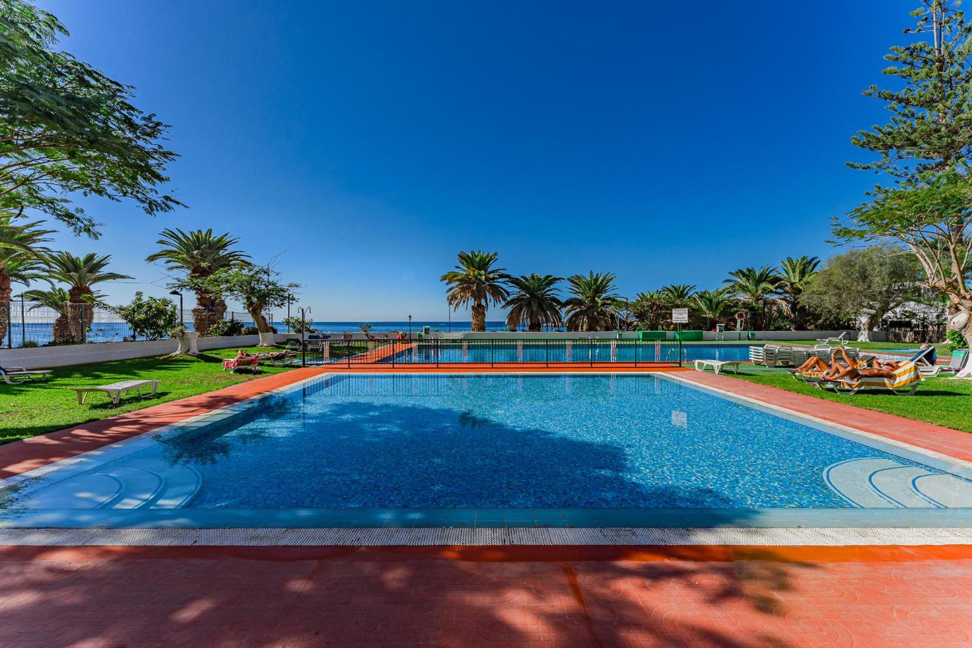 Frontline Ocean View Apartment Los Cristianos Los Cristianos  Exterior photo