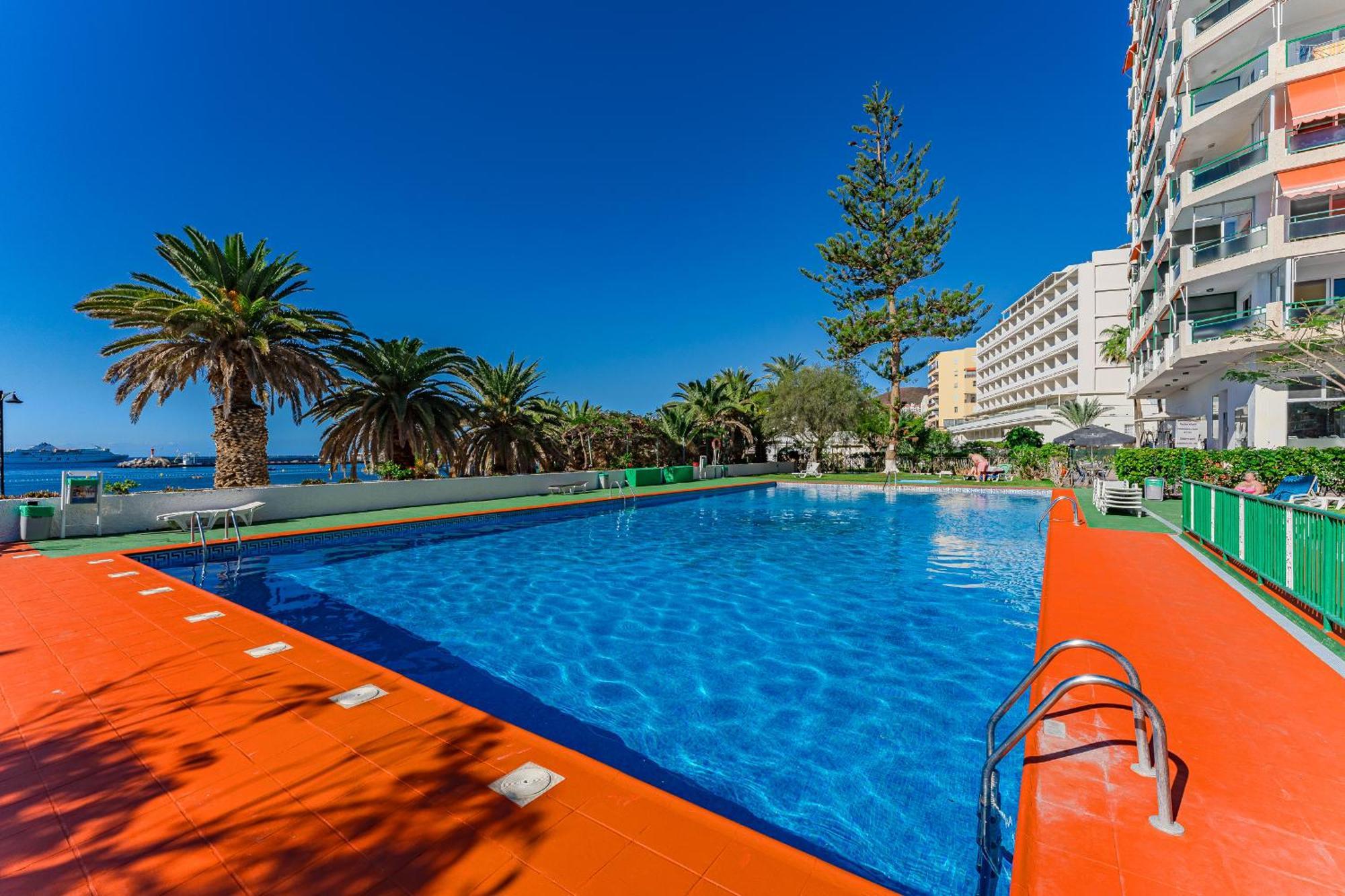 Frontline Ocean View Apartment Los Cristianos Los Cristianos  Exterior photo